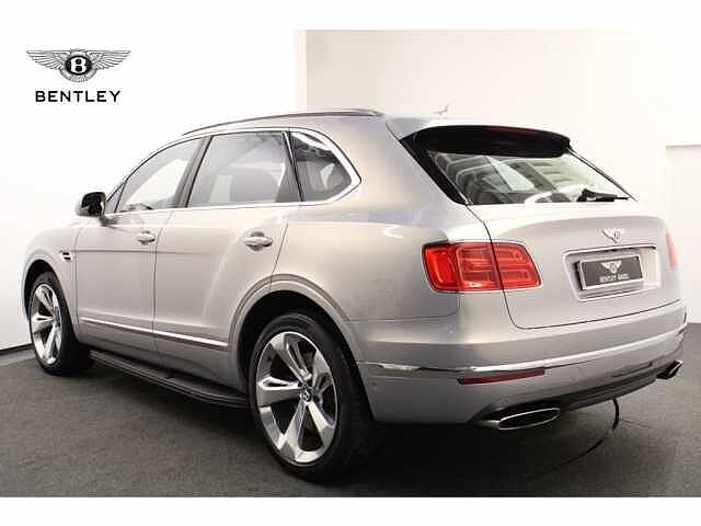 2:Bentley Bentayga W12, SUV, Extreme Silver, Bentley Basel